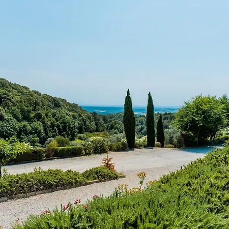 Borgo Felciaione Aparthotel